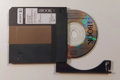 Data-Discman_case