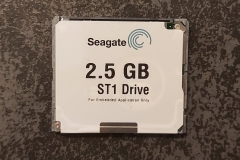 Seagate-ST1_front