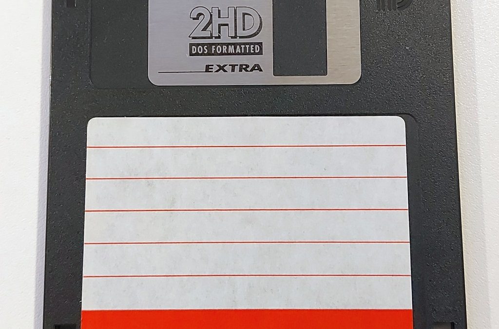 3,5″ floppy disk DS/HD (2HD) (1987.)