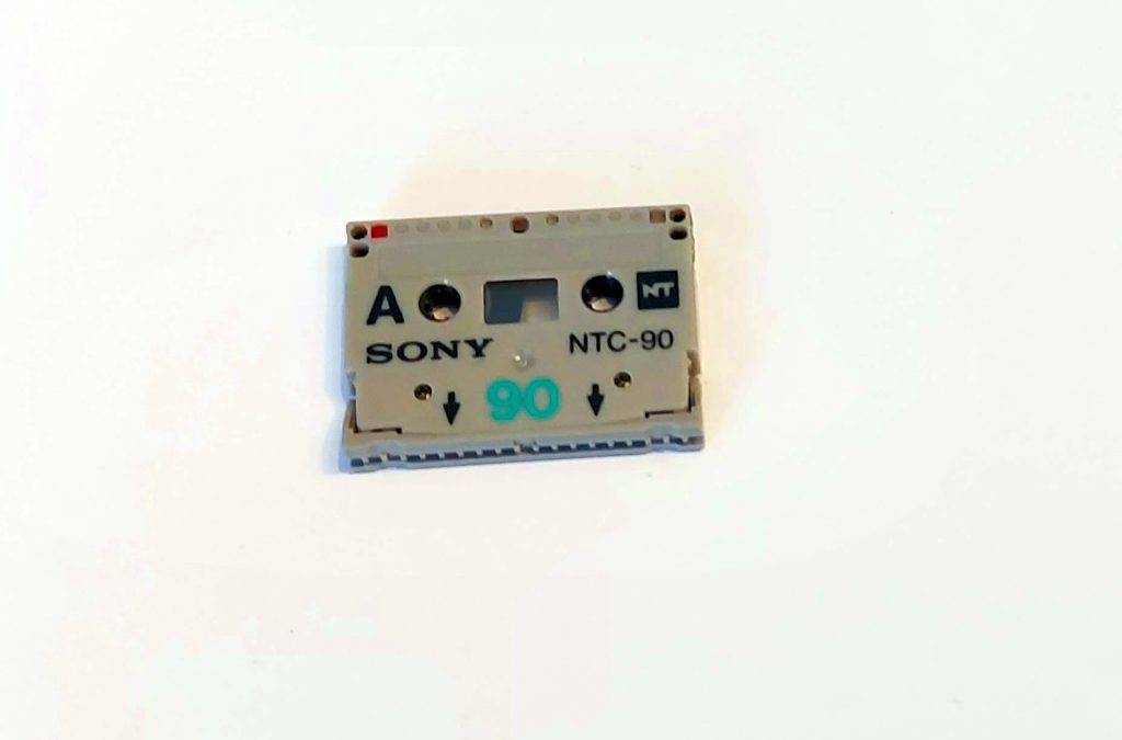 Sony NT (1992.)