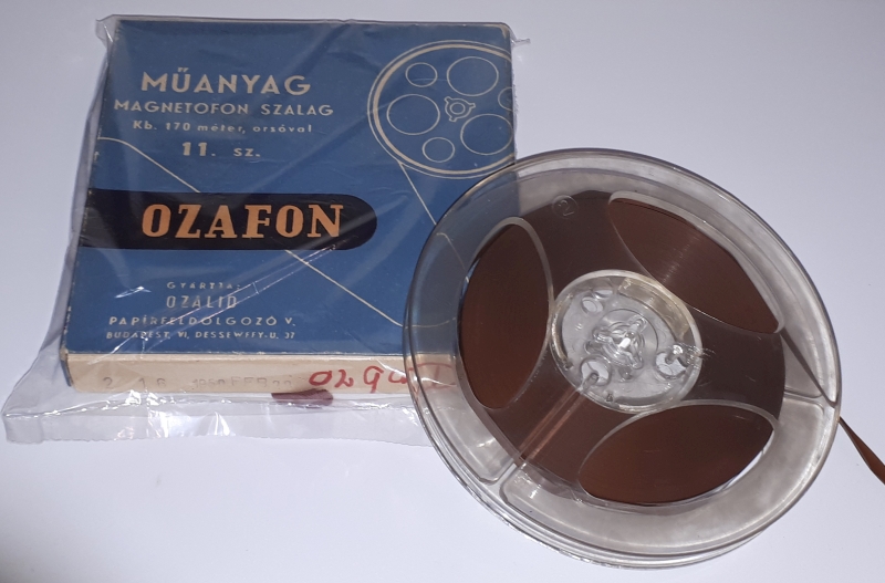 Vrpca od 6,4 mm na kolutu od 8 cm (1949.)