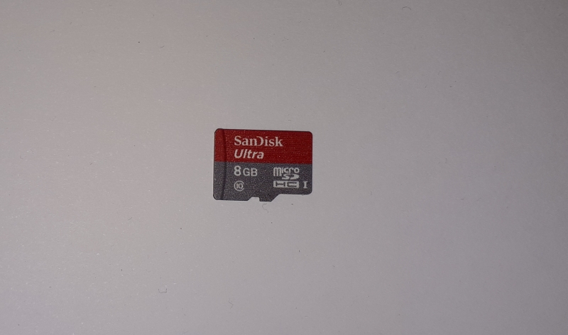 microSDHC (2007.)