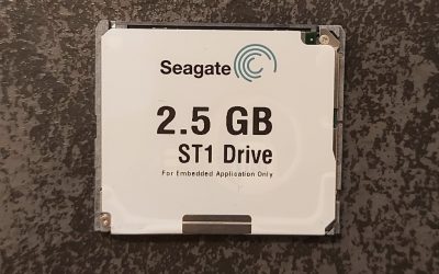 Seagate ST1 (2004.)