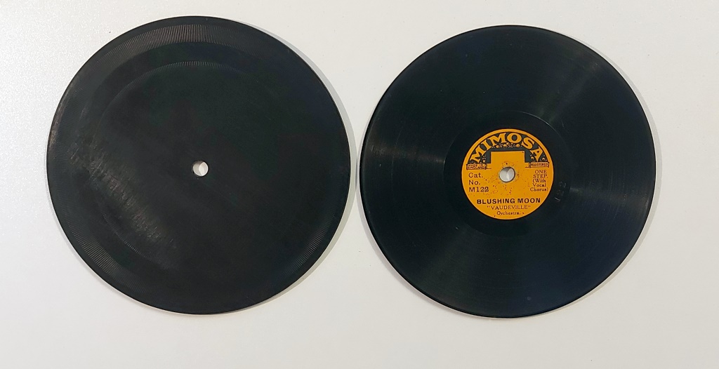 Šelak ploča od 14 cm (5,5 inča) i 78 okr/min (1921.)
